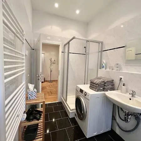 Firstclass 2r_apartment In